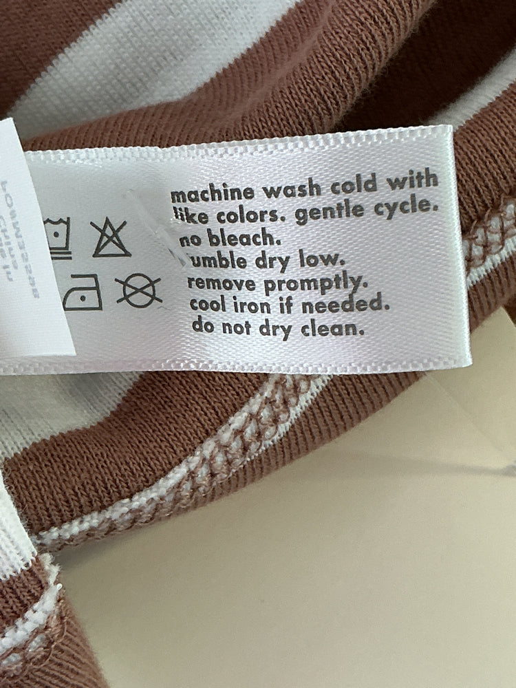 3 Dot Size XL Brown & white Shirt