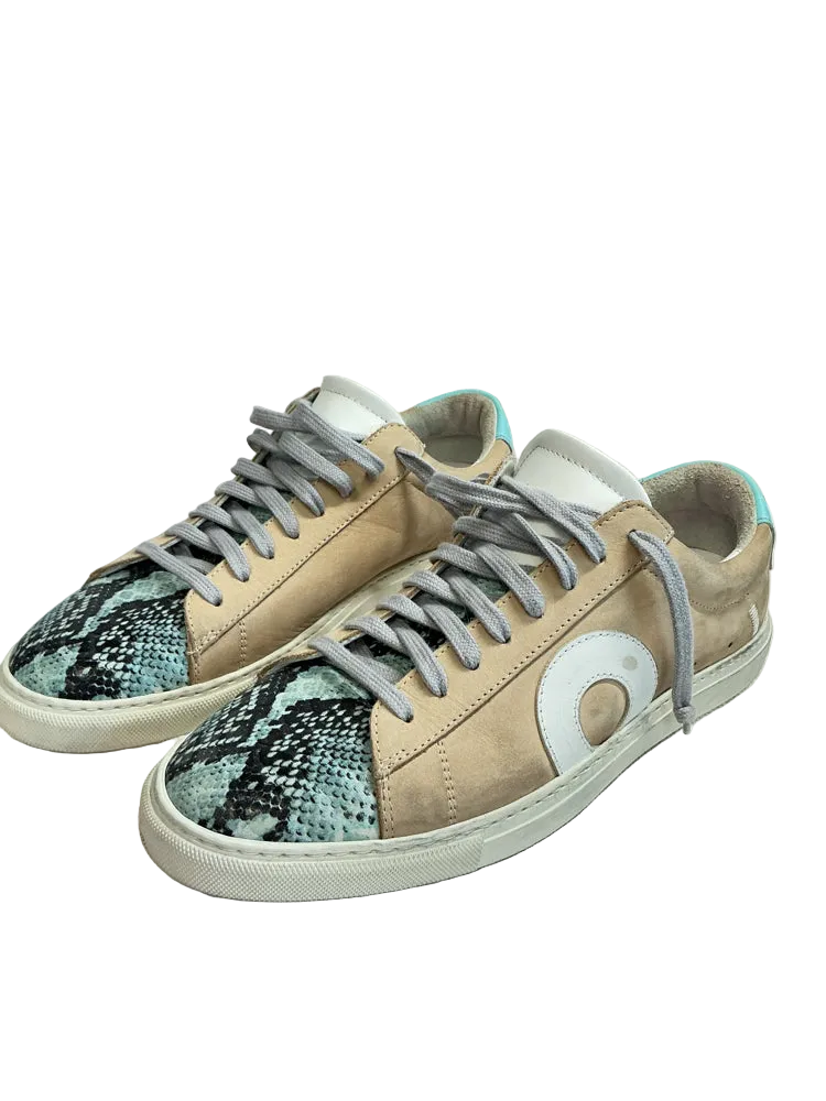 Oliver Cabell Shoe Size 6.5 Tan Multi Sneakers