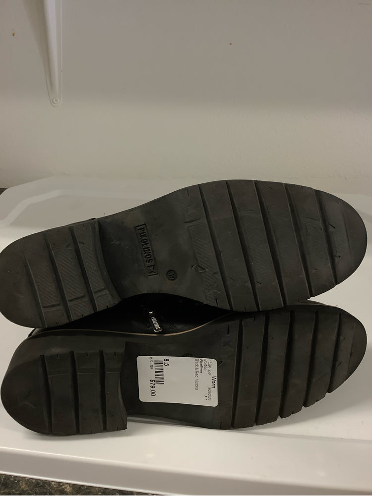 Pikolinos Shoe Size 8.5 Black & Red Victoria Booties