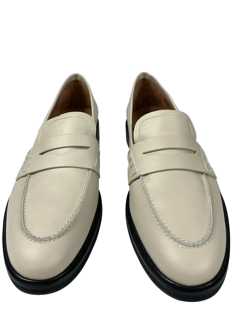 Flattered Shoe Size 11 Sara Loafers