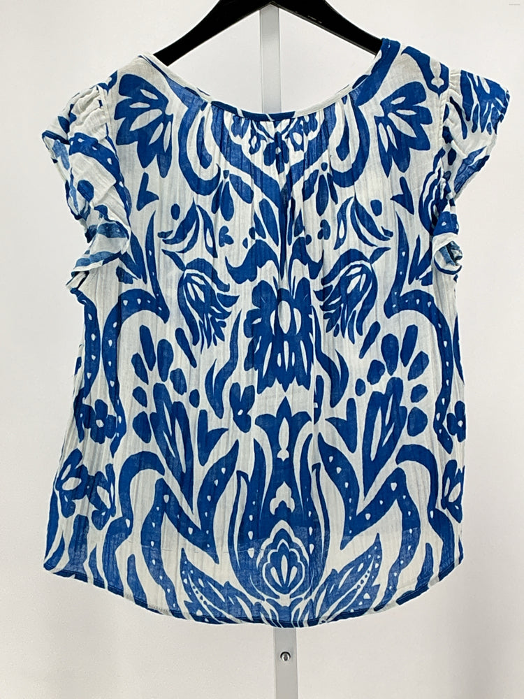 Velvet by Graham Spencer Size S Blue & White Shirt