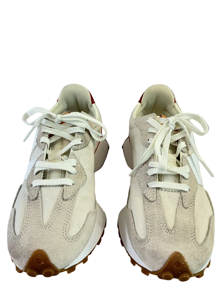 New Balance Shoe Size 8 Tan & Orange Sneakers