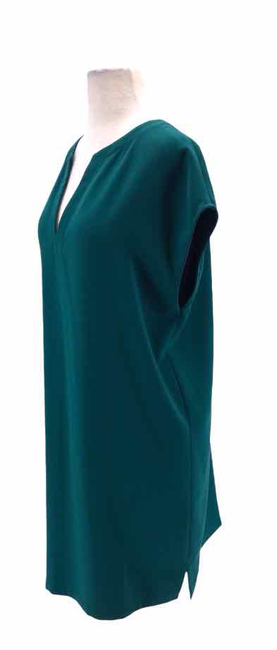 Theory Size M Green Dress