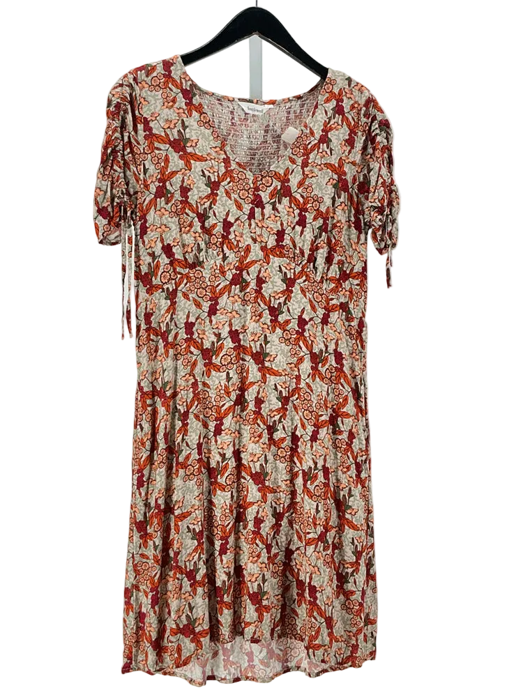 Kettlewell Size M Orange Multi Dress