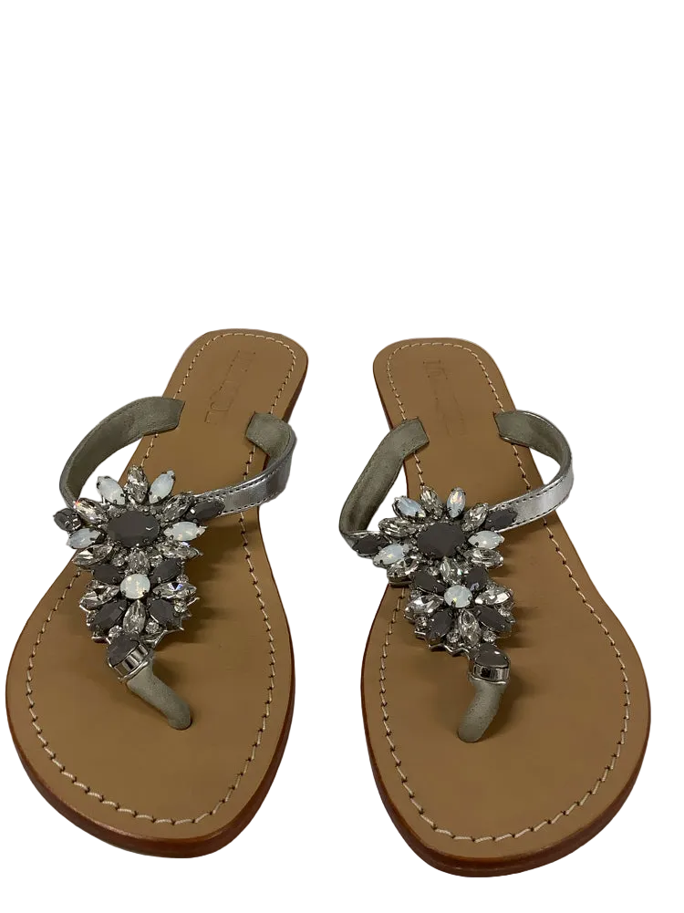 Mystique Shoe Size 9 Silver Sandals