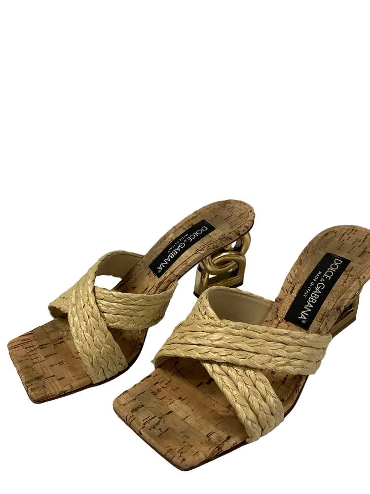 Dolce & Gabbana Shoe Size 8 Tan DG Logo Heels