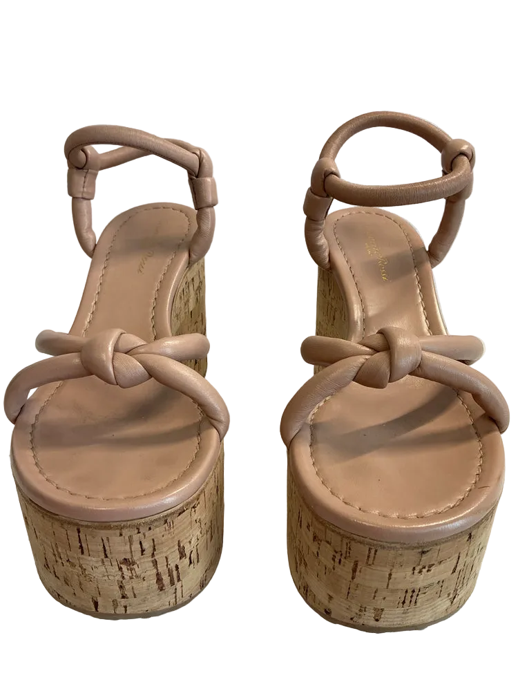 Gianvito Rossi Shoe Size 9.5 Peach Wedges