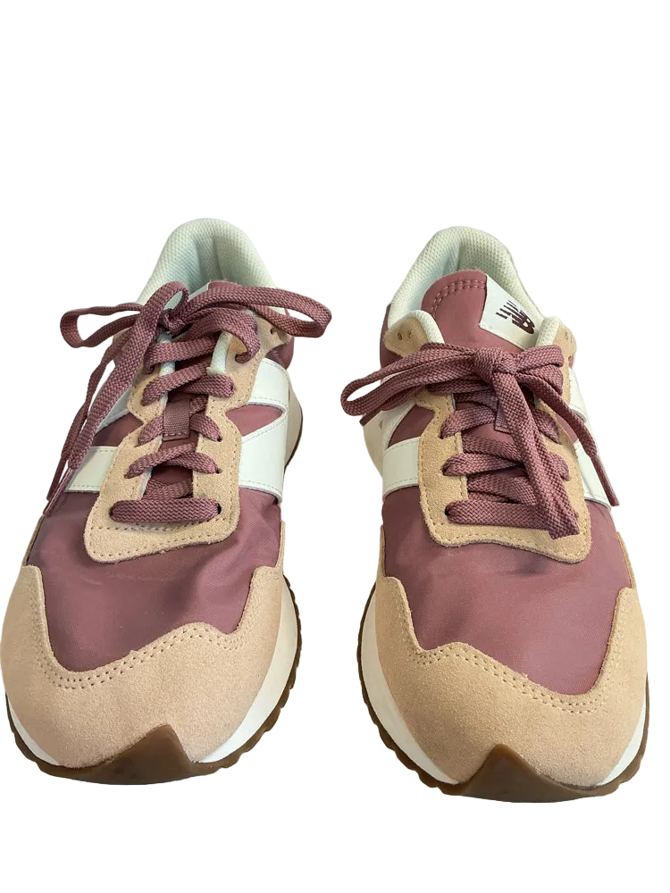 New Balance Shoe Size 10.5 Pink & Tan Sneakers
