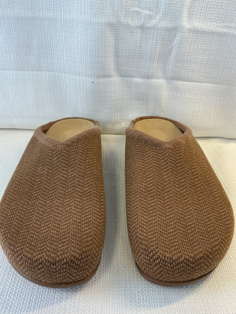 Rothy's Shoe Size 9 Brown Clogs