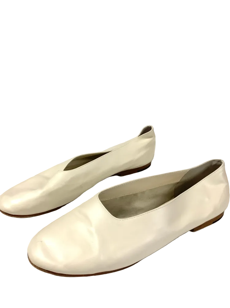 Vince Shoe Size 8.5 Cream Flats