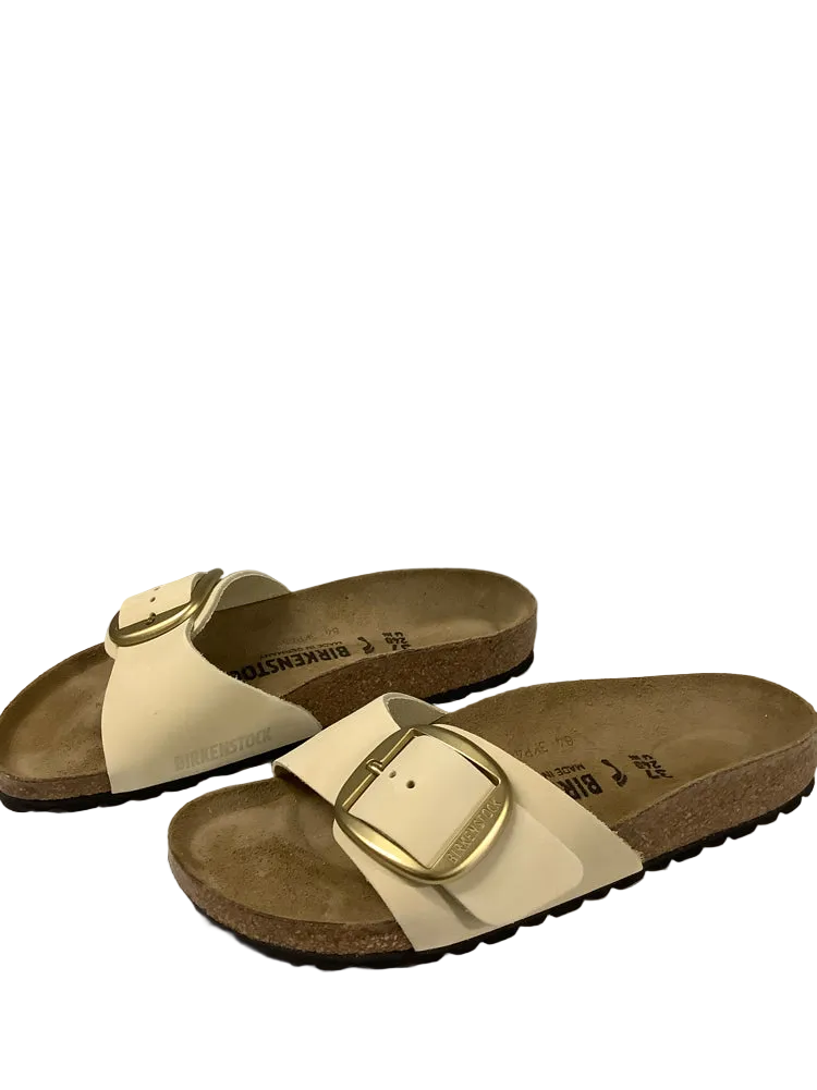 Birkenstock Shoe Size 6.5 Cream Sandals