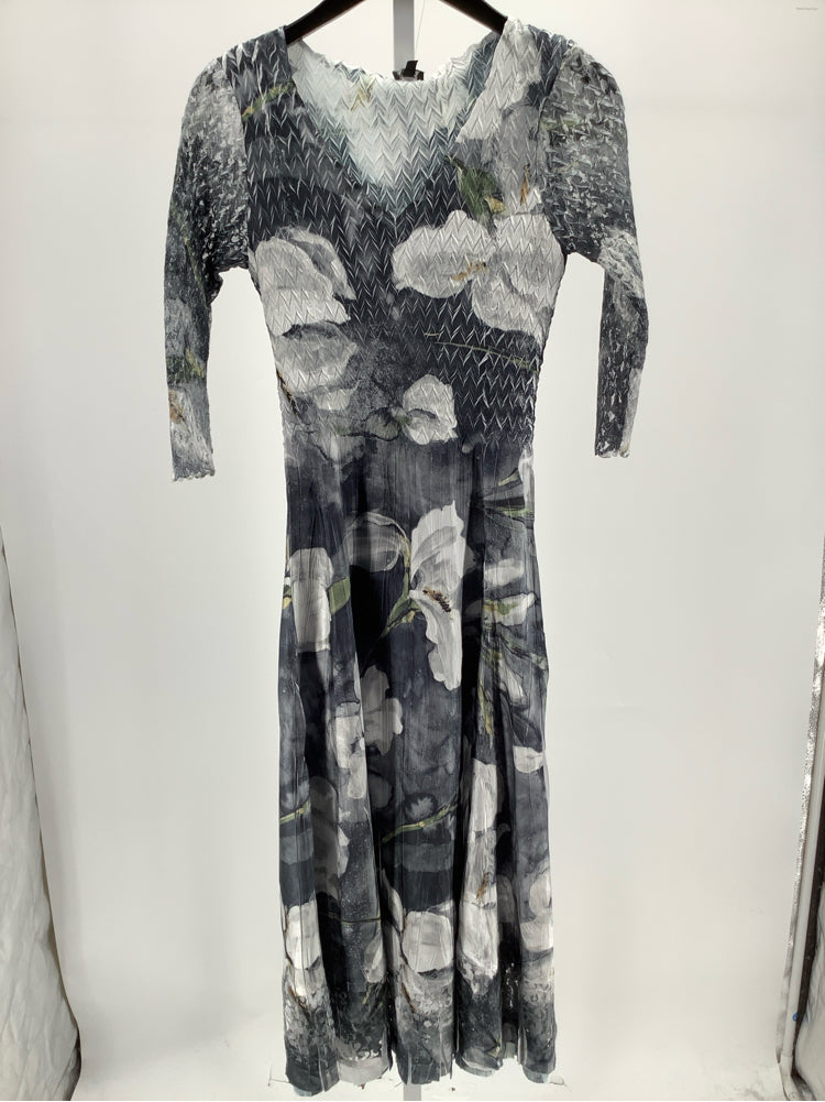 Komarov Size S Gray multi Dress
