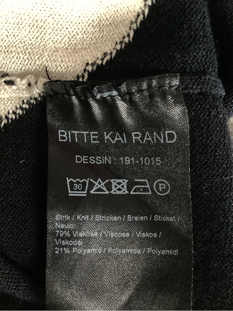 Bitte Kai Rand Size M/L Black & White Bloom Cardigan