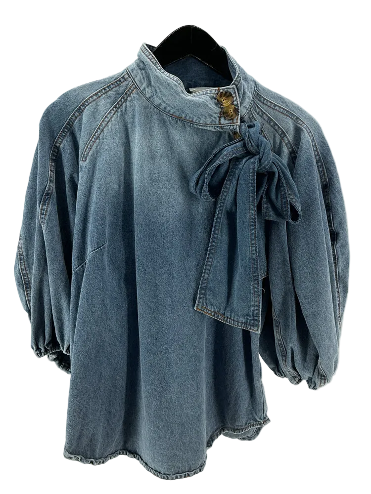 a loves a Size M Denim Shirt