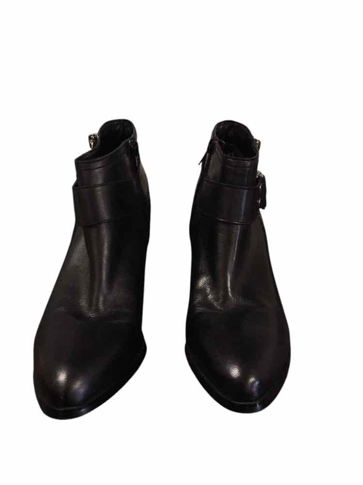 Marc Fisher Shoe Size 9 Black Booties