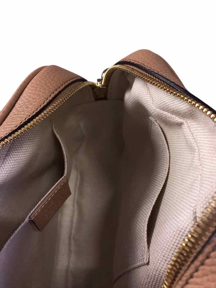 Gucci Tan Soho Disco Handbags