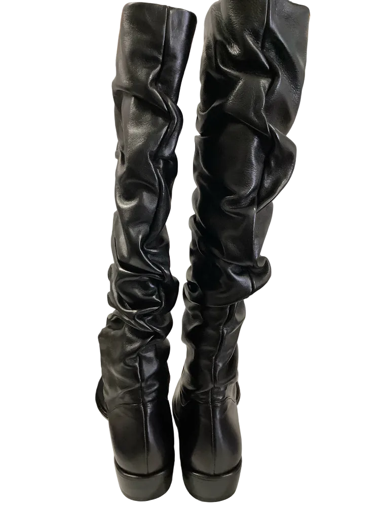 Stuart Weitzman Shoe Size 7 Black Flatscrunchy Boots