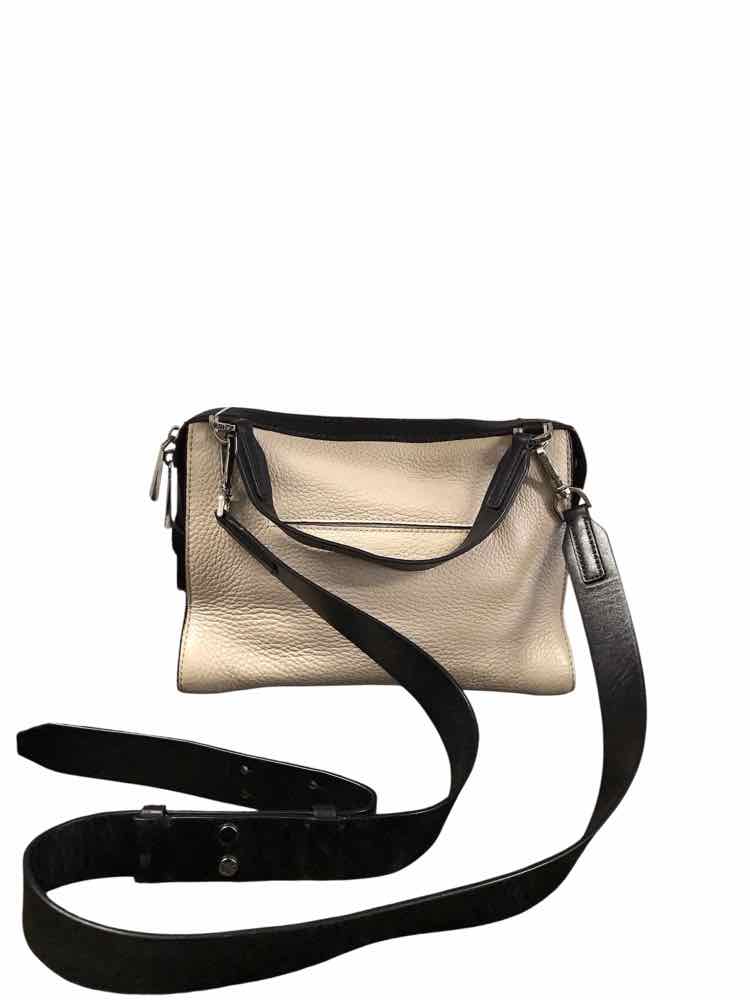 michael michael kors Tan & Black Ingrid Handbags