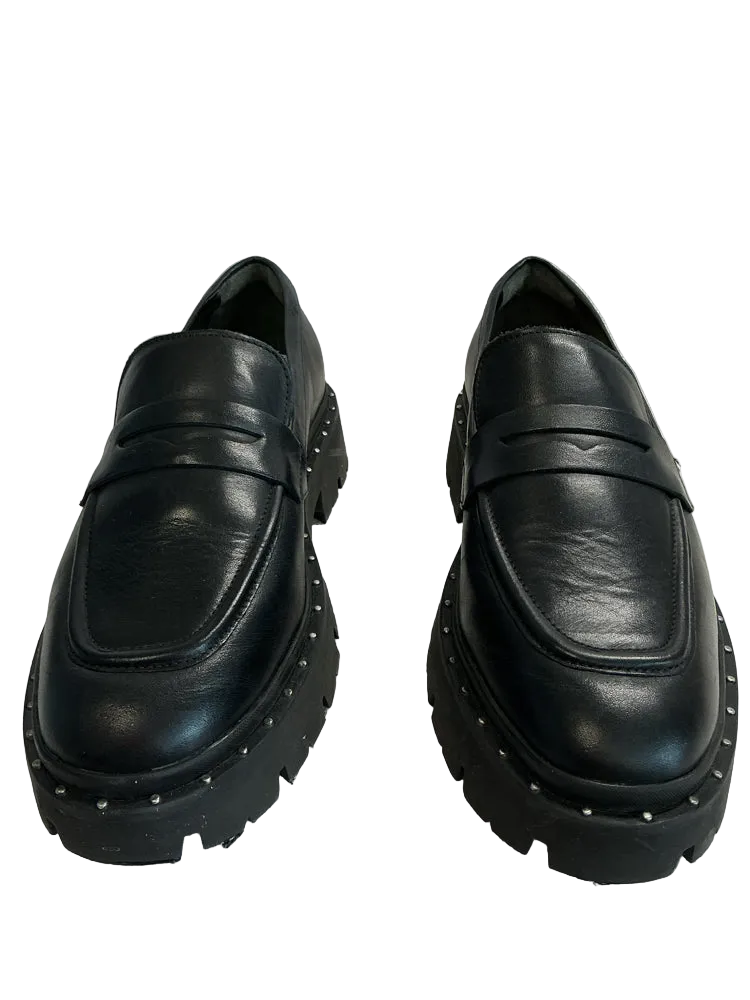 Schutz Shoe Size 8 Black Loafers