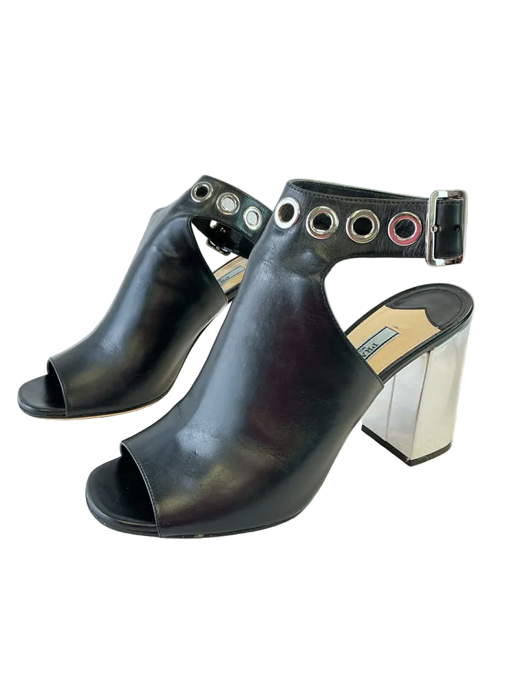 Prada Shoe Size 6.5 Black Heels