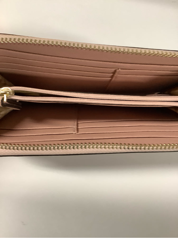 Lo & Sons Light Pink magnolia Wallet