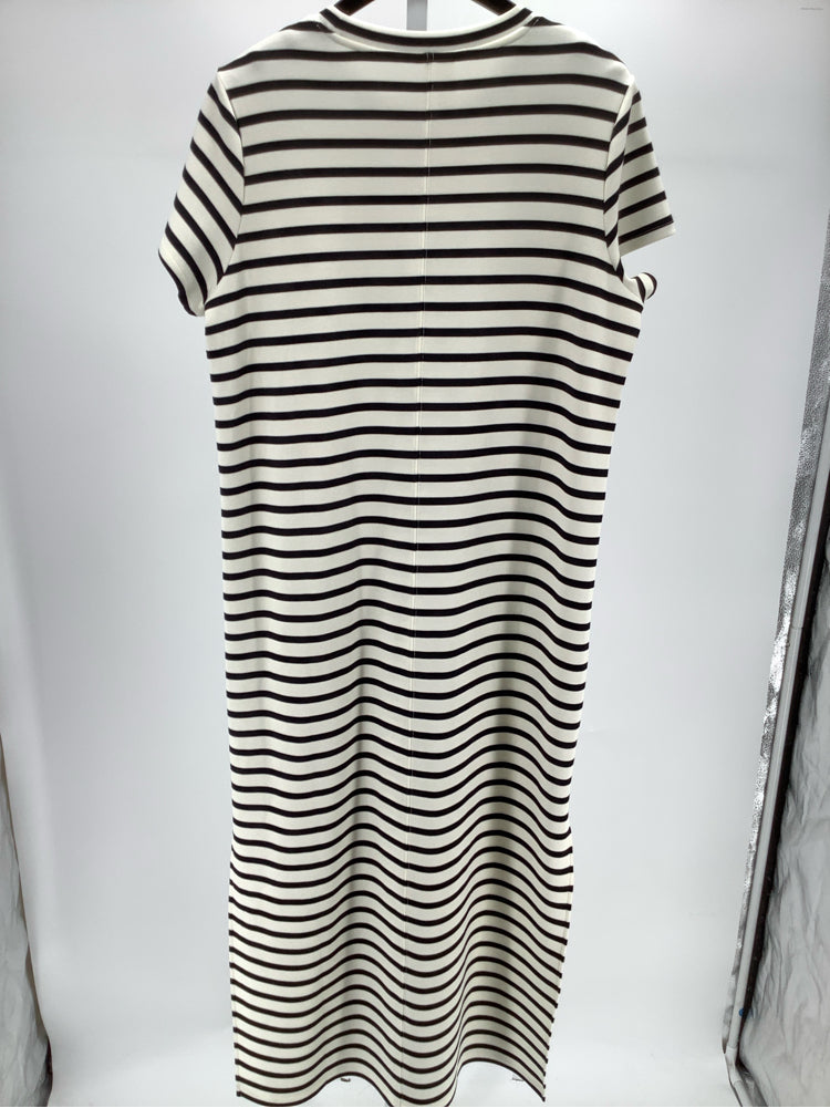 Spanx Size XL White & black AirEssentials Dress