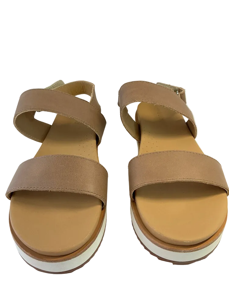 Nisolo Shoe Size 8 Tan Sandals