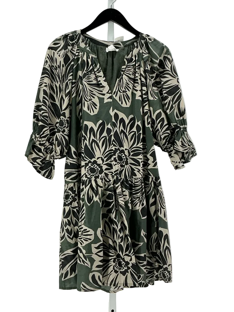 Velvet by Graham Spencer Size S Green multi Dress