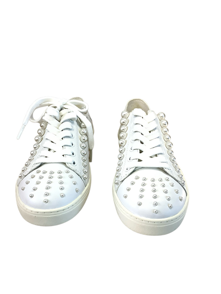 Stuart Weitzman Shoe Size 6 White Sneakers