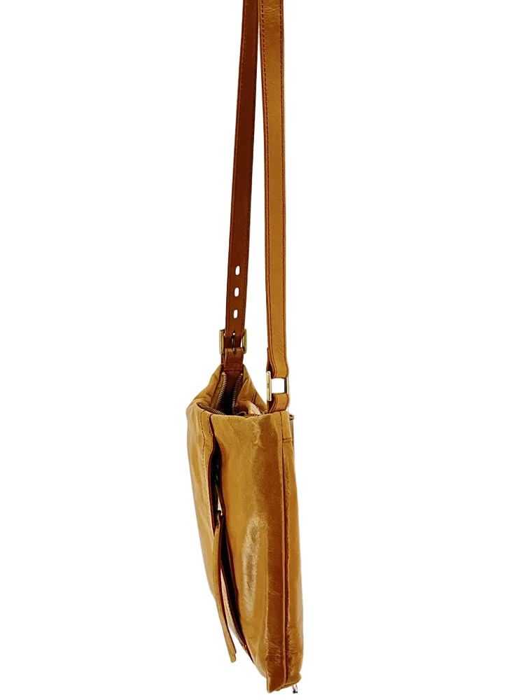 Hobo Tan Handbags