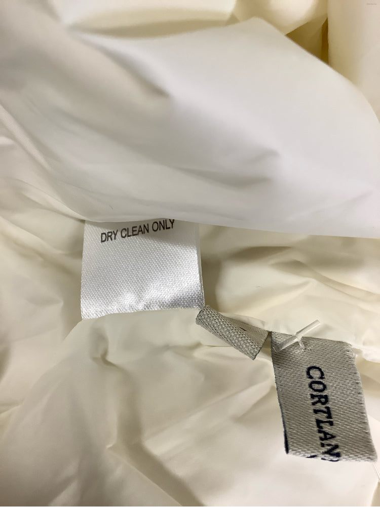 Cortland Park Size XS Cream Greenwich Gold Vest