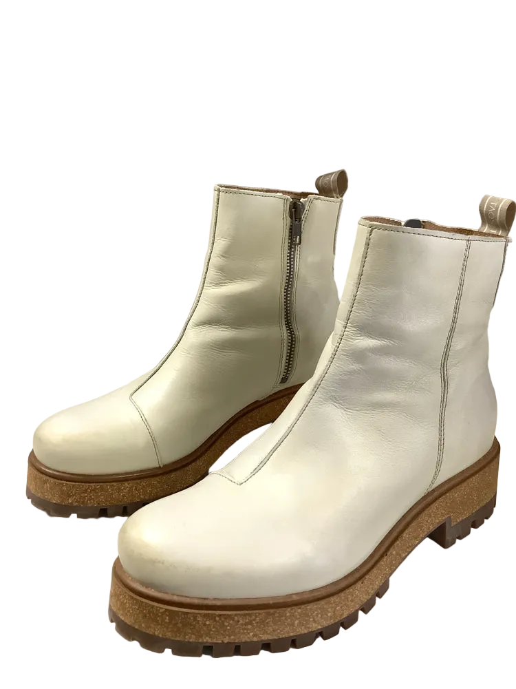 Taos Shoe Size 7.5 Cream Downtown Booties