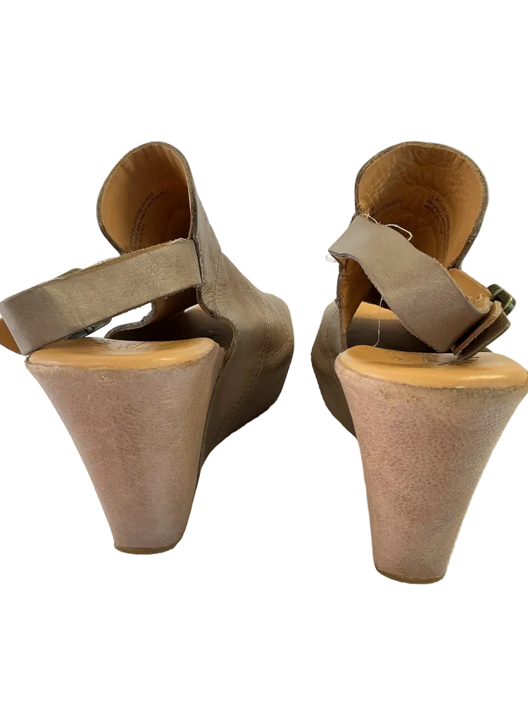 Kork Ease Shoe Size 9 Brown Wedges
