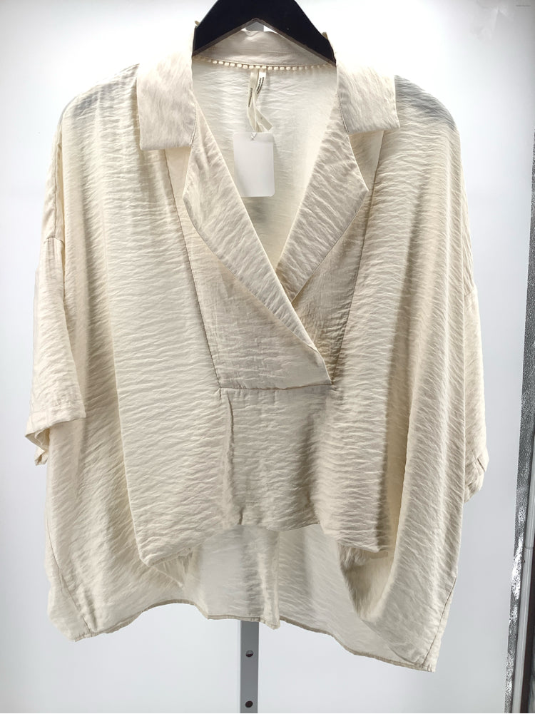 by anthropologie Size M Cream Dylon Shirt
