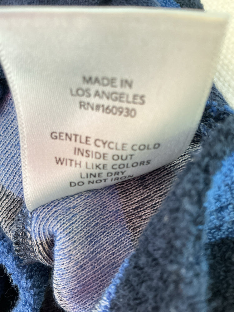 Suzie Kondi Size XS Navy & Blue Shirt