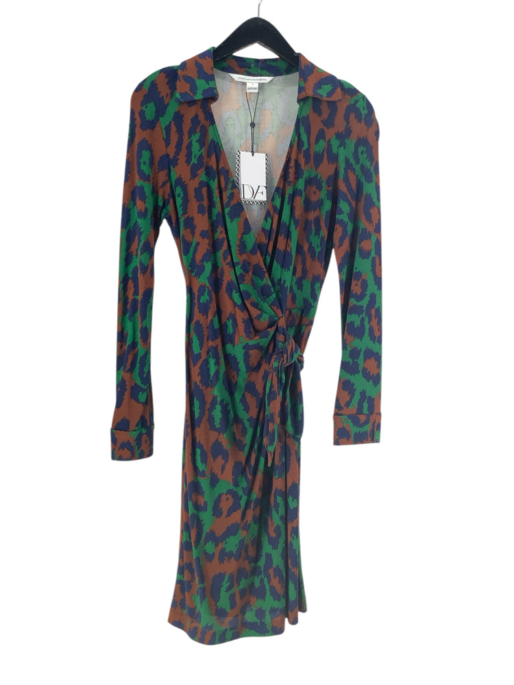 Diane VonFurstenberg Size 8 Green multi Dress