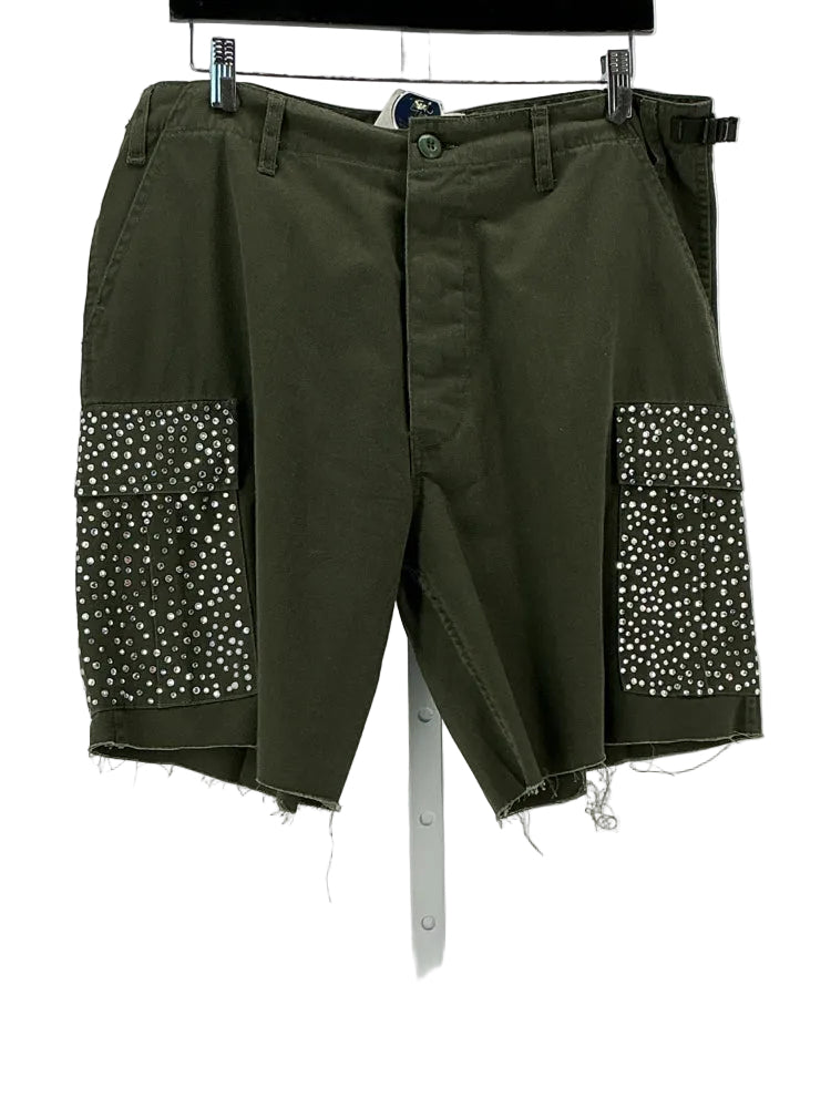 RILEY Size M Green Shorts