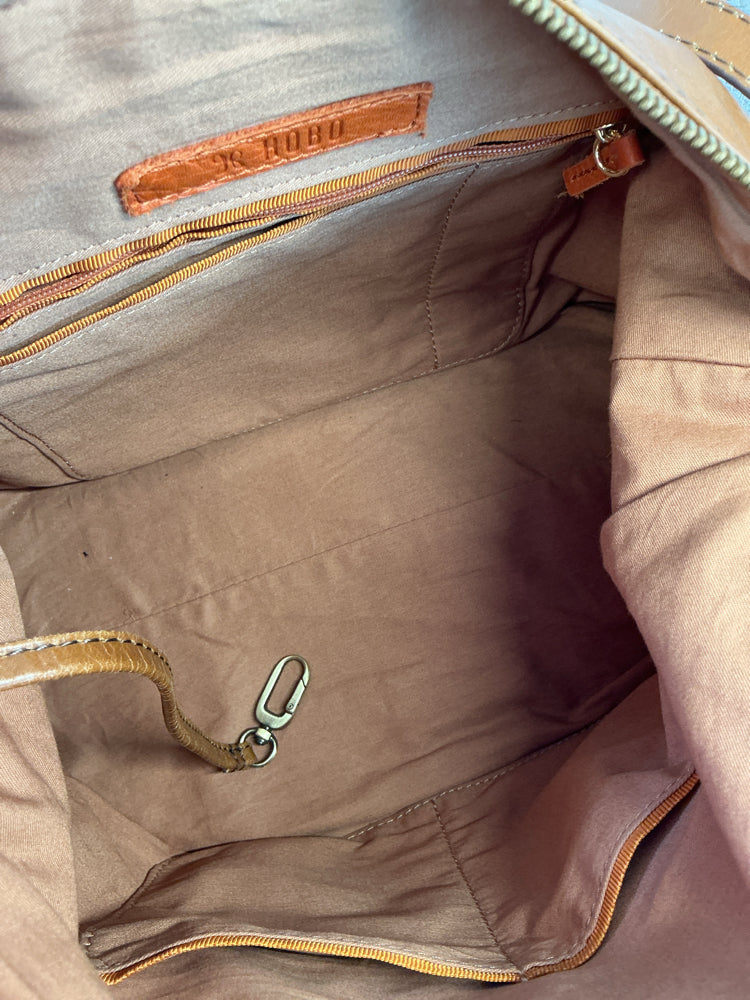 Hobo Brown Sheila Handbags