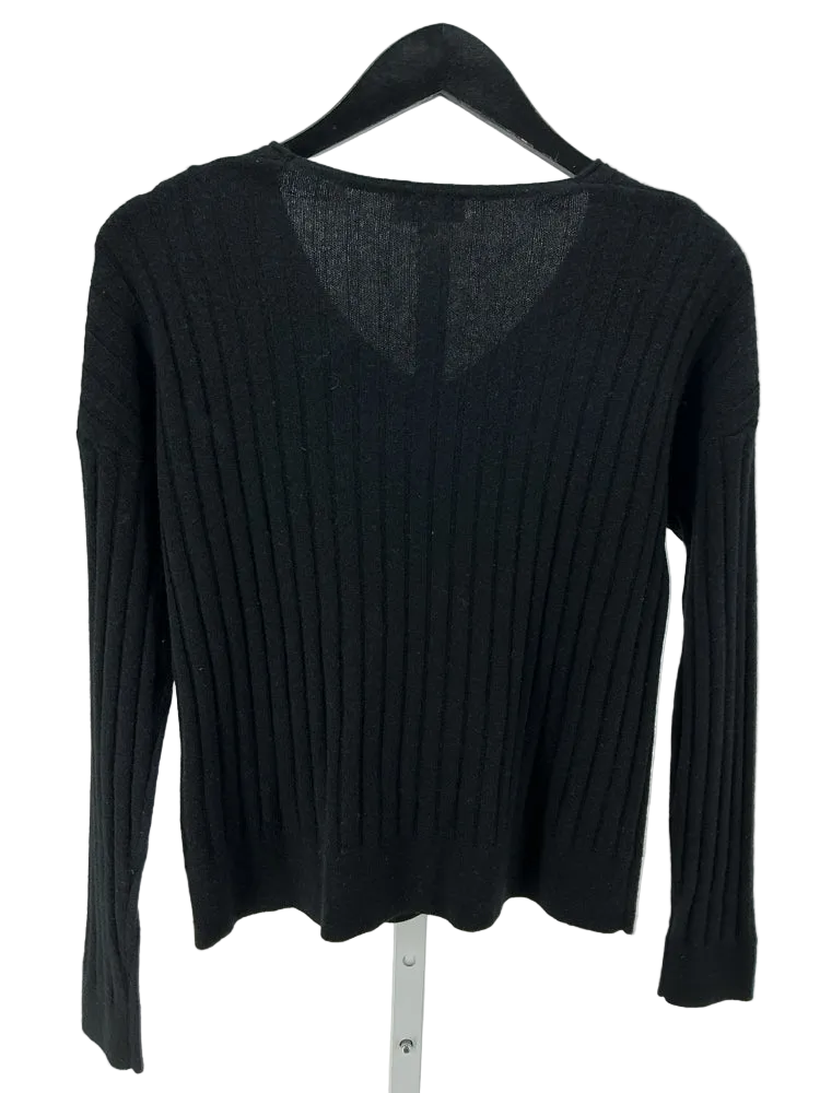 Kinross Size S Black Sweater
