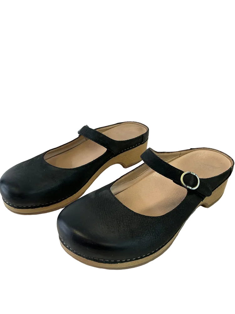 Dansko Shoe Size 11 Black Clogs