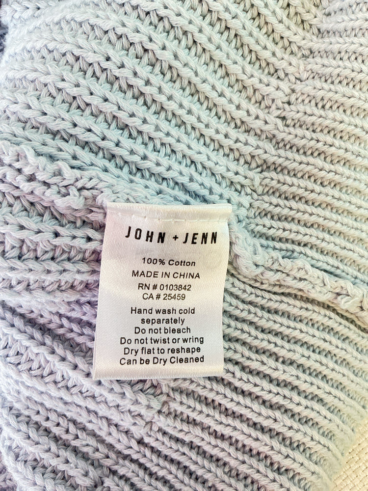 John & Jenn Size XS Blue Sweater