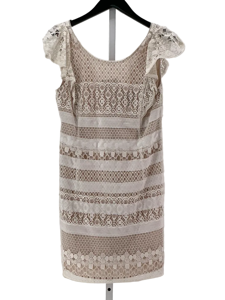 Bcbg Size 6 Ecru Dress