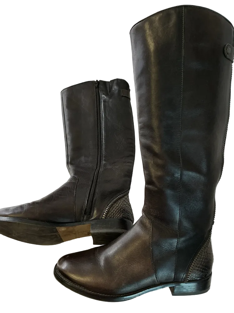 Arturo Chiang Shoe Size 9 Brown Boots