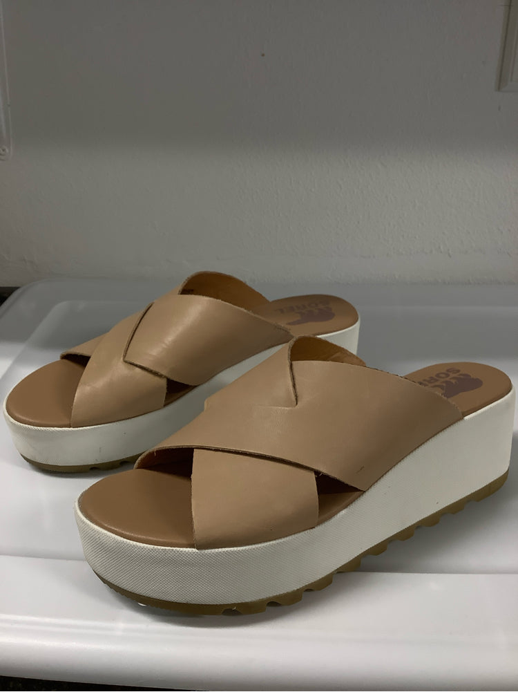 Sorel Shoe Size 8.5 Tan Cameron Slides