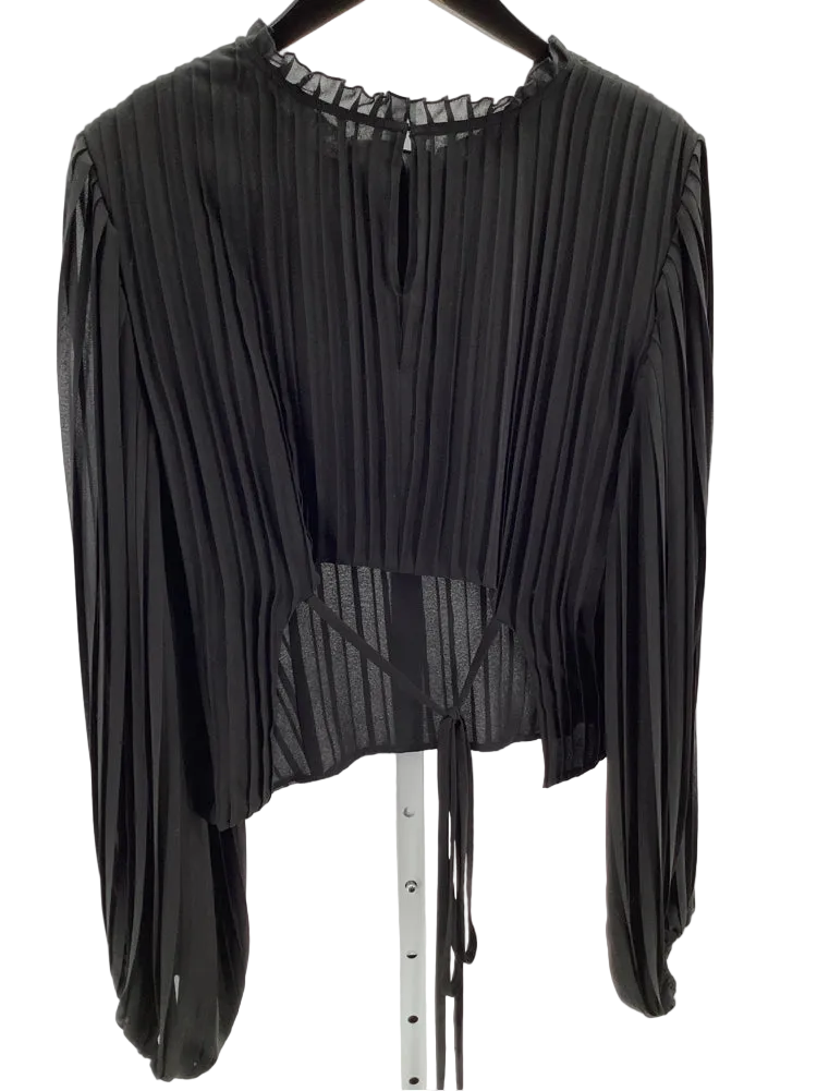 Frame Size XL Black Shirt