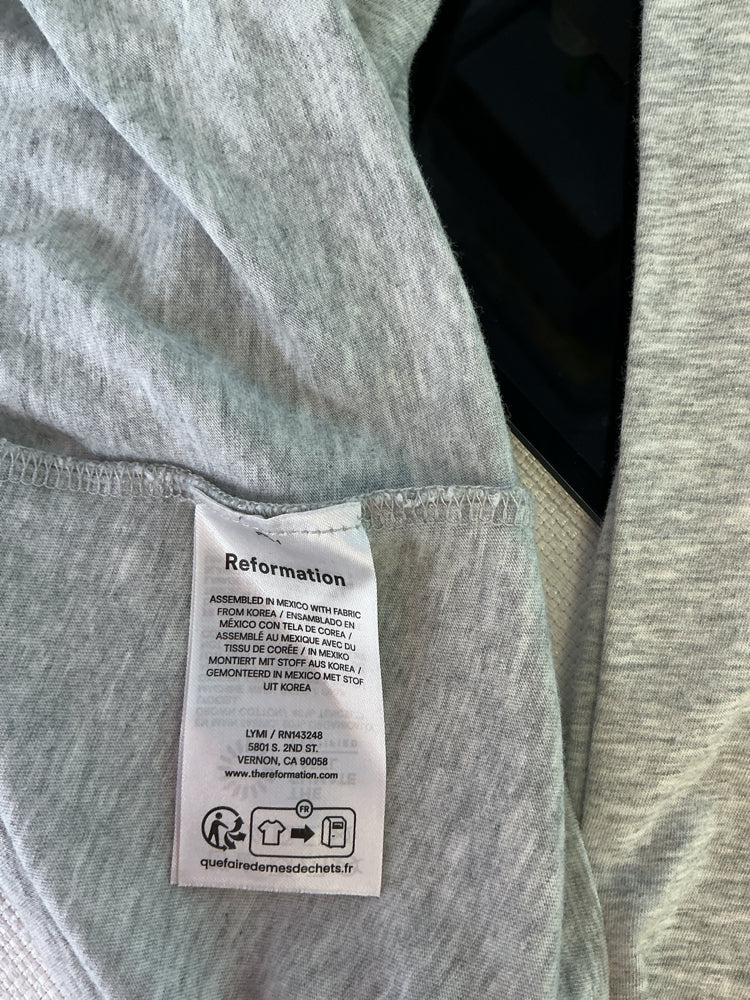 Reformation Size XS Gray Shirt