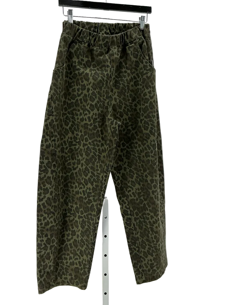 Le Bon Shoppe Size M Green multi Jeans