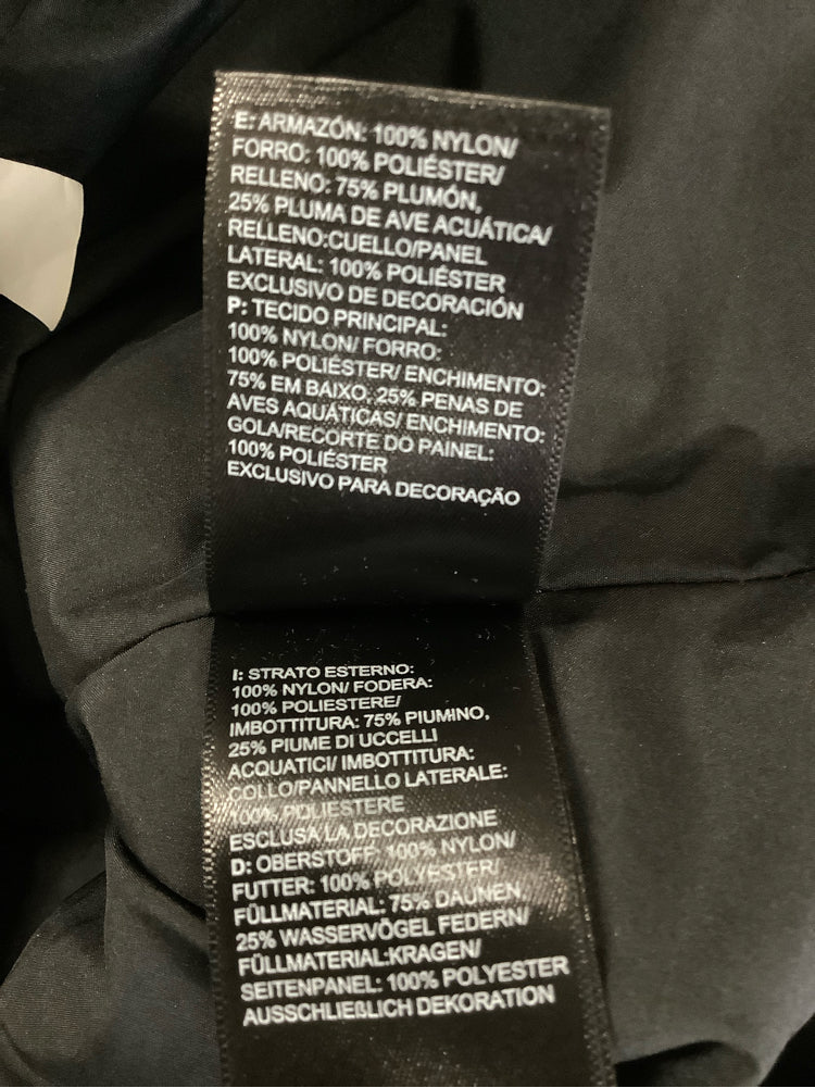 The North Face Size M Black Vest