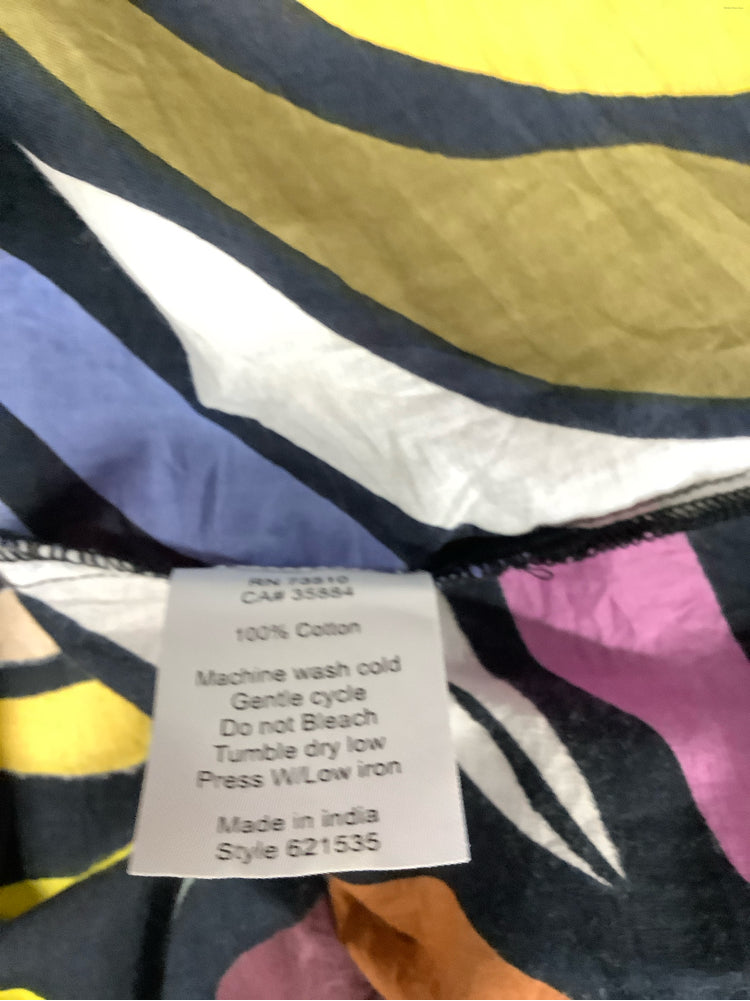 Ivy Jane Size XS Black multi Shirt