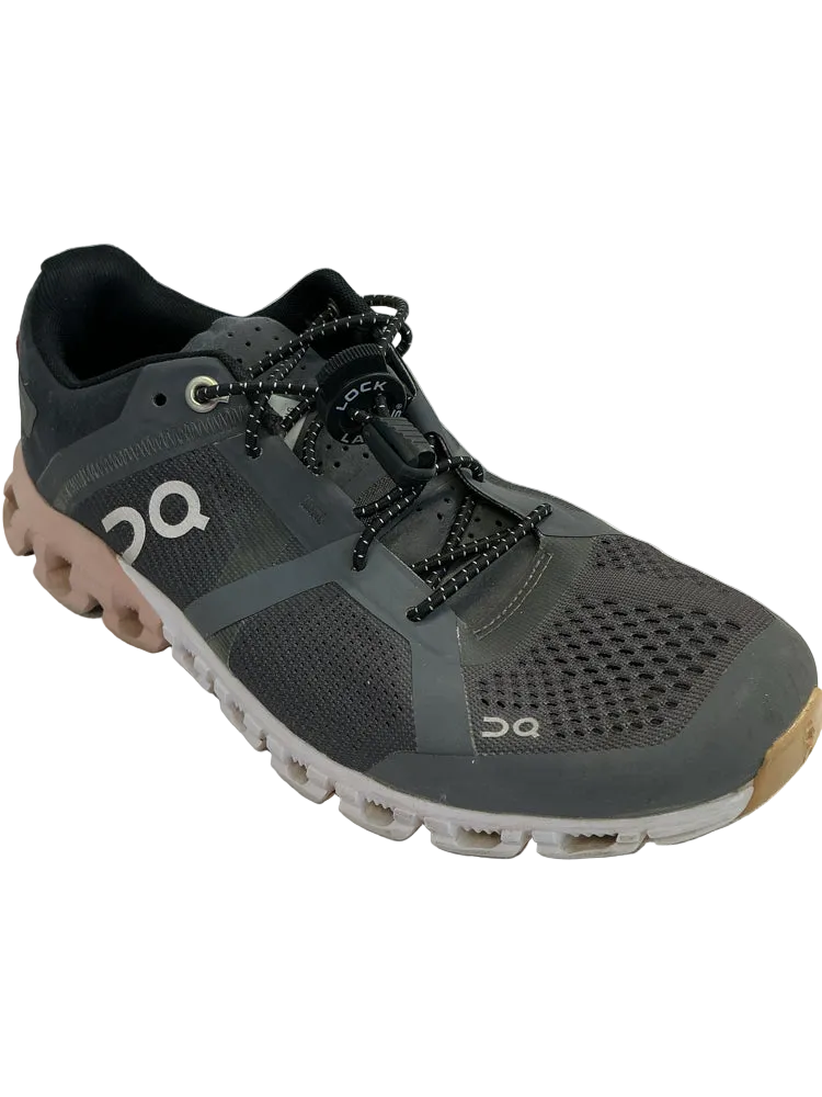 ON Shoe Size 7 Gray Sneakers